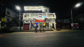 Hotel Travellers Inn